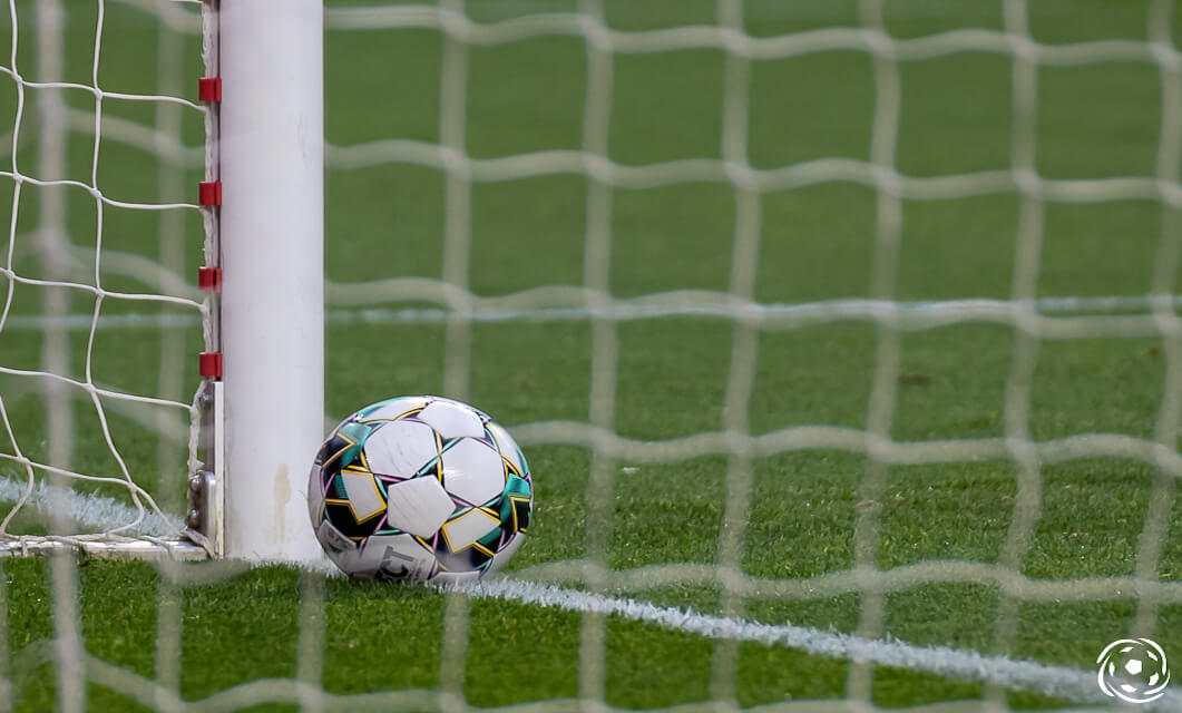 Árbitro sugere quatro mudanças nas regras do futebol